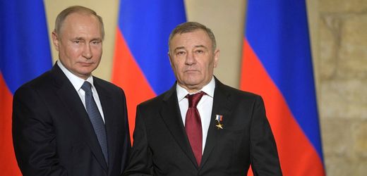 Russland: Wie Wladimir Putin es seinen Freunden ermöglichte, den Staat zu plündern – Kolumne