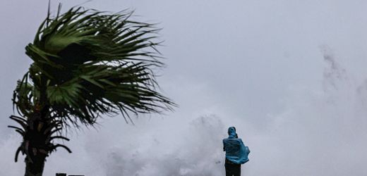 Taiwan und China: Tausende bringen sich vor Taifun in Sicherheit