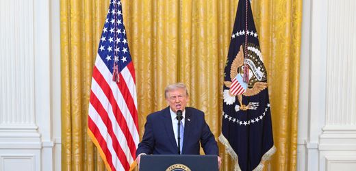USA: Donald Trump schürt erneut Zweifel an der Wahl 2020 vor den Midterms – Podcast
