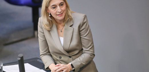 Gesundheitsreform: Bundestag beschließt umstrittenes Sparprogramm