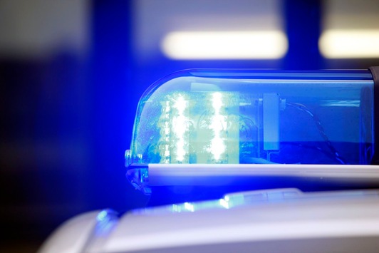 POL-ME: 27-Jähriger von Jugendlichen beraubt – 2607050