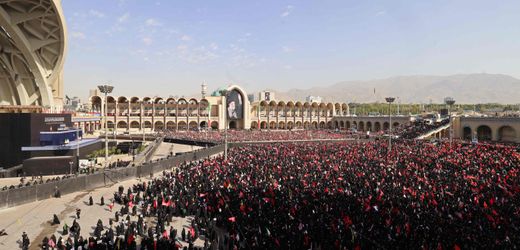 Iran – Ali Khamenei: Trauerfeiern für getöteten Ajatollah begonnen