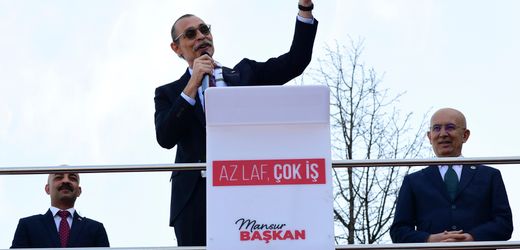 Ankara in der Türkei: Bürgermeister und Ex-Schauspieler Erdal Beşikçioğlu festgenommen
