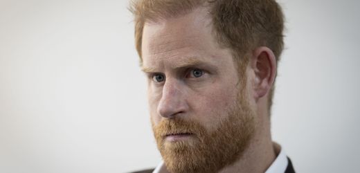 Royals: Prinz Harry reist nach London – jetzt gibt es Streit über seinen Schlafplatz