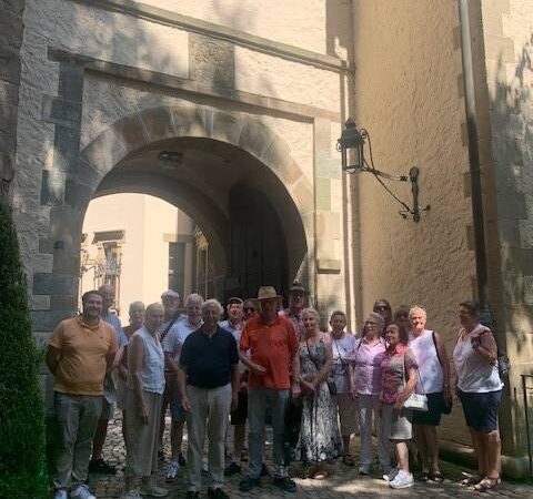 SPD-Sommertour Ratingen: Seltene Einblicke ins ThyssenKrupp-Schloss Landsberg