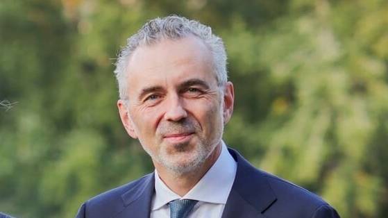Staatssekretär aus Digitalministerium zu Gast: Bauantragbearbeitung mit KI? Drei Stunden statt drei Monate
