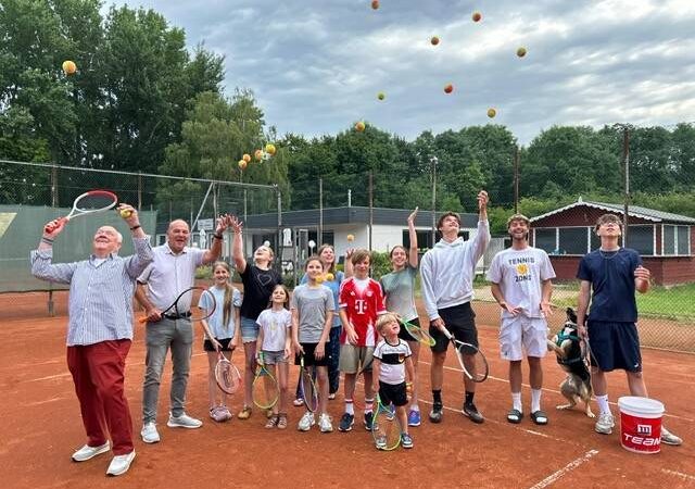 Verein in Neuss: Tennisclub Schwarz-Weiss Holzheim startet Kooperation mit Grundschule