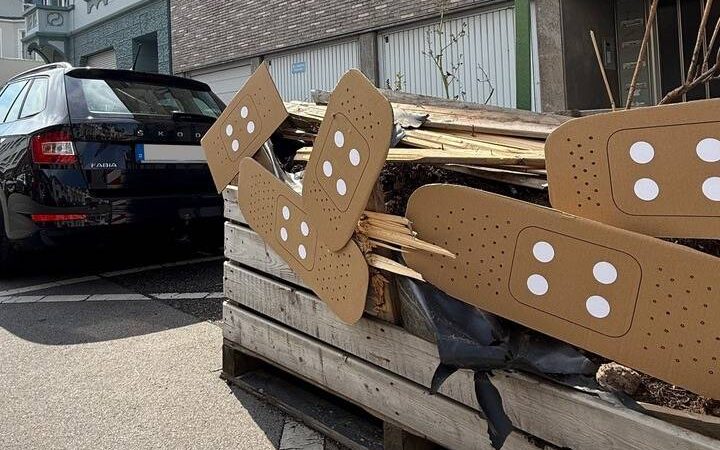 Nach Explosion in Mönchengladbach: Beschädigter jüdischer Erinnerungsort wird wieder aufgebaut