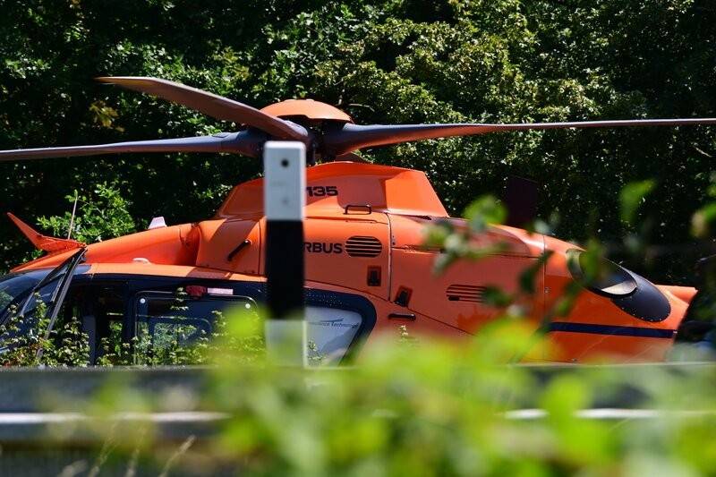 Unfall bei Moers: Motorradfahrer schwer verletzt – A57 voll gesperrt
