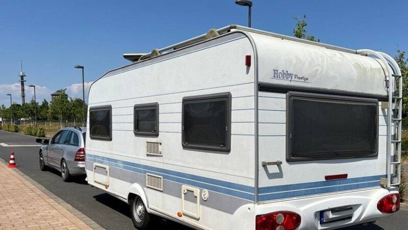 Vorm Start in den Urlaub: Polizei bietet Verwiegeaktion für Wohnmobile und Gespanne in Bedburg-Hau an