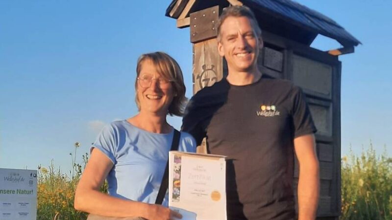 Auf Sommertour mit dem Rad: Landfrauen Sonsbeck übernehmen Patenschaft für Bienenweide