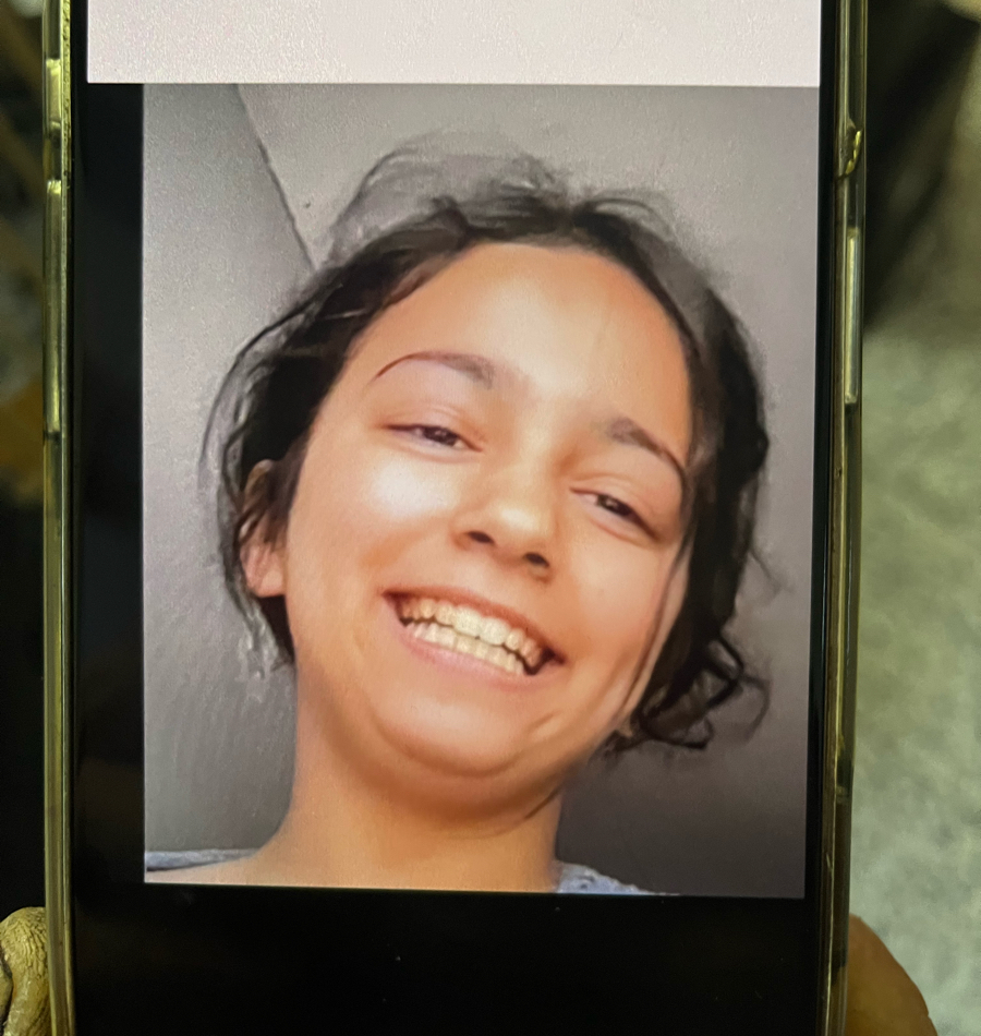 Hinweise erbeten: Polizei sucht vermisste 12-Jährige aus Neuss-Rosellen