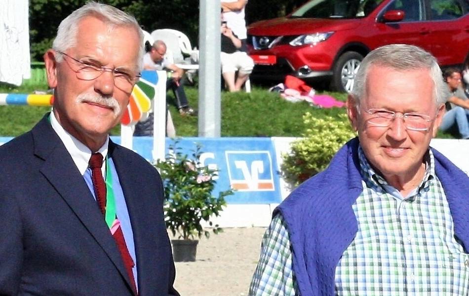 Karl-Heinz Giebmanns: Die Lobbericher Reitlegende, die das Stilspringen mit auf den Weg brachte