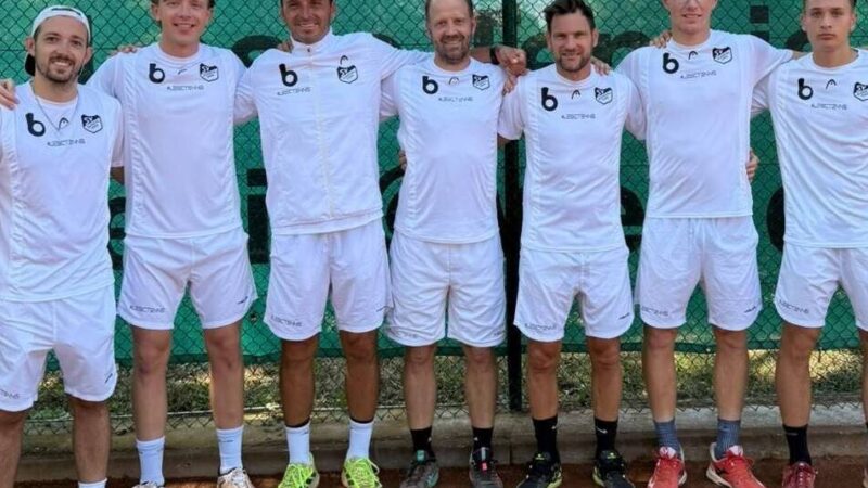 Tennis-Herren steigen auf: SV Budberg ist zurück in der Niederrheinliga