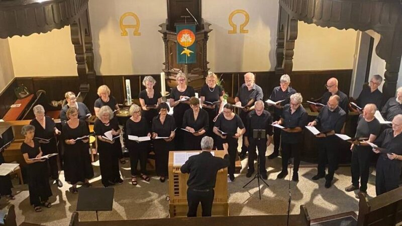 Kultur in Ratingen: Orgel und Chor vereinen sich zu einem bewegenden Konzertabend