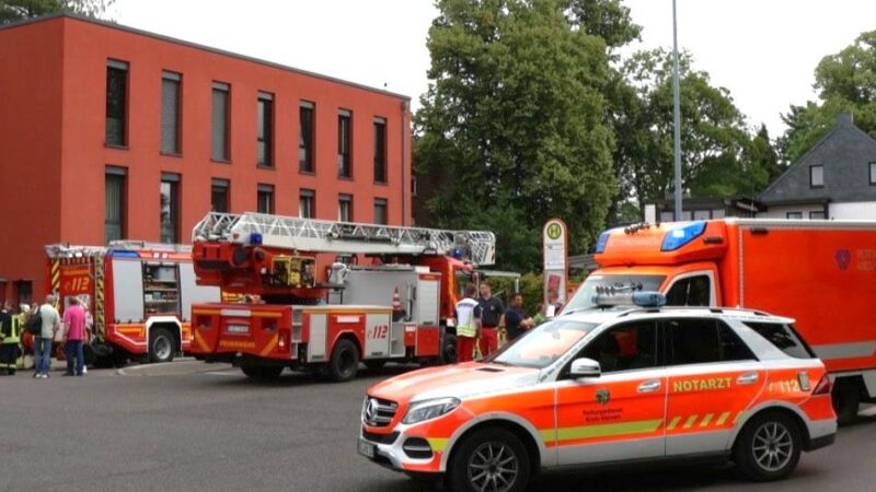 Feuerwehreinsatz in Brüggen: 50 Personen aus Hausarztzentrum evakuiert
