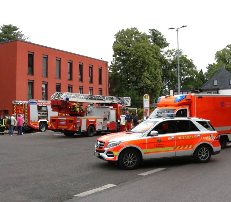 Feuerwehreinsatz in Brüggen: 50 Personen aus Hausarztzentrum evakuiert