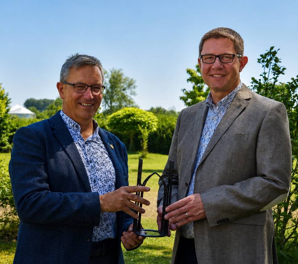 Traditionelle Ämter-Übergabe: Neuer Rotary-Präsident in Xanten setzt auf Licht und Hilfe