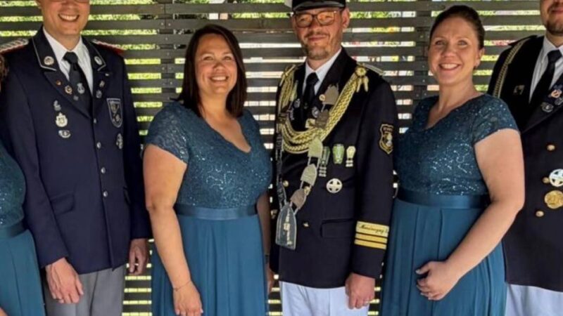 Brauchtum in Viersen: St.-Petri-Bruderschaft Hoser feiert Schützenfest