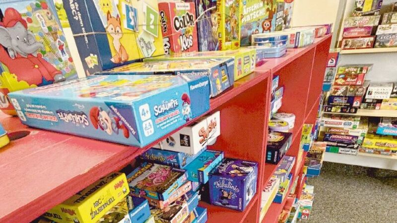 Sommerferien in Rheinberg: Bibliothek lädt zur Ferienaktion für Kinder und Jugendliche