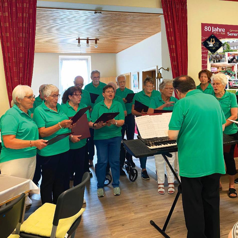 Musik in Radevormwald: Önkfelder Chor „Serenita“ feiert 80-jähriges Bestehen