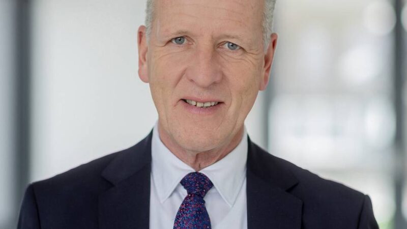 Volksbank-Chef Ingo Stockhausen geht nach 45 Jahren in den Ruhestand: Präsenz vor Ort bleibt ein elementarer Wettbewerbsvorteil