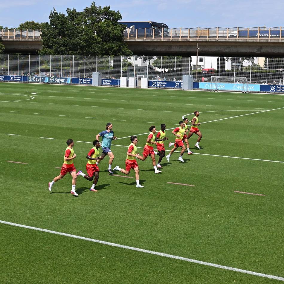 Wieder keine Mehrheit: Monheimer Stadtrat stimmt erneut gegen Bayer-Fußballcampus