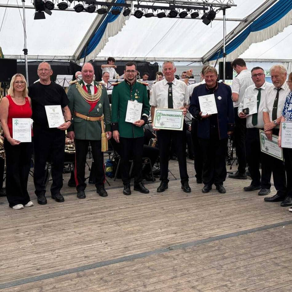 Heißes Schützenfest: Mühlenberg neuer König in Kuckum