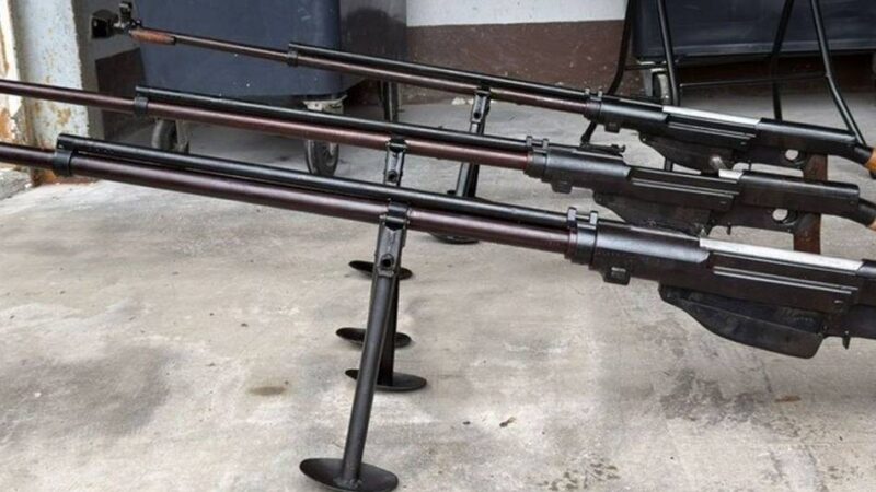 Drei Männer aus Remscheid angeklagt: Geheimräume, SS-Uniformen, Panzerabwehrwaffen – Prozess um Waffenarsenal beginnt