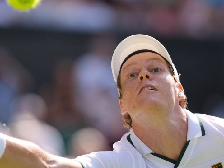 Wahnsinns-Auftakt in London: Sturz, Blut im Schuh und Fünf-Satz-Krimi – Sinners mühsamer Wimbledon-Start