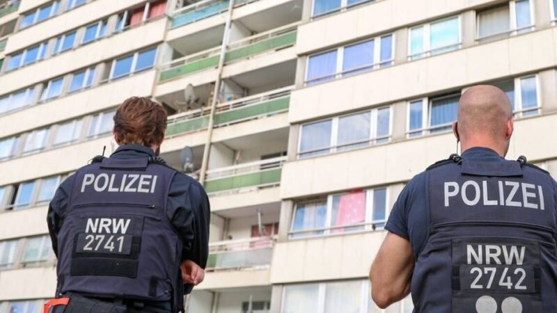 Mutmaßliche Messerattacke in Duisburg: Versuchte Tötung am Weißen Riesen – 22-Jähriger festgenommen