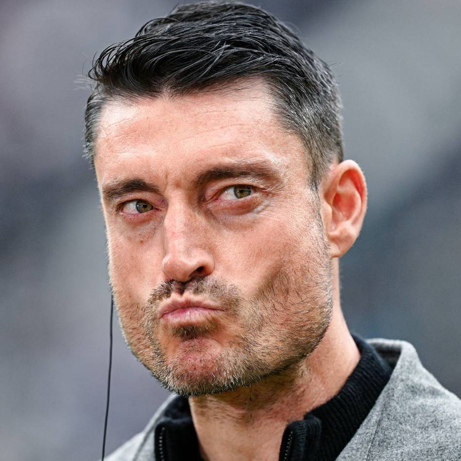 Wieder Wirbel nach Entlassung: Hört es denn nie auf? Ex-Coach Riera tritt gegen Eintracht-„Feigling“ nach