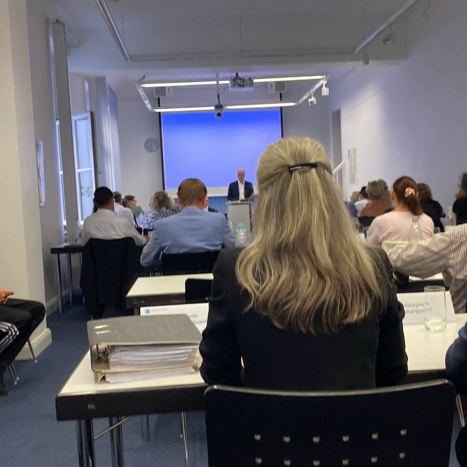 Bezirkspolitik in Düsseldorf: Kein Live-Stream für weitere Bezirksvertretung