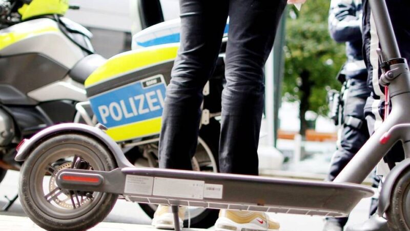 Novum in Deutschland: Grünes Licht für E-Scooter-Fahrtraining in Dormagens Schulen