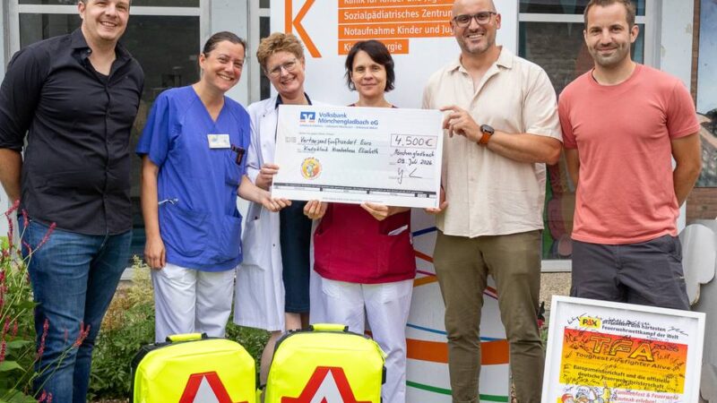 Veranstaltung in Mönchengladbach: Feuerwehrwettkampf sammelt 4500 Euro für Kinder und Jugendliche