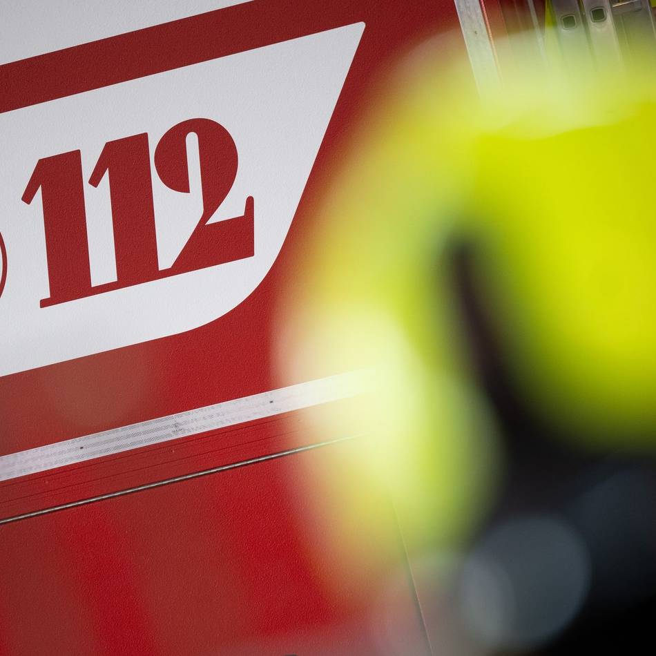 Kleingartenanlage in Mönchengladbach: Zwei Gartenhütten in Flammen – Polizei ermittelt