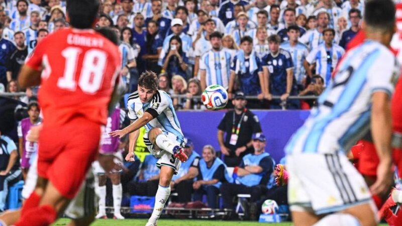 Alvarez-Traumtor im Video: Sieg in Überzahl – Messi und Co. mühen sich gegen die Schweiz ins Halbfinale