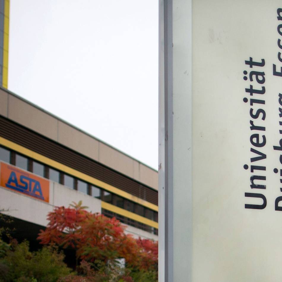Vorwürfe gegen Krefelder: Hass-Video: Uni prüft Exmatrikulation