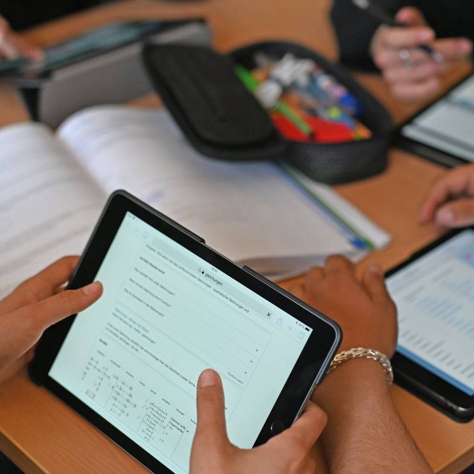 Digitalisierung der Schulen: Erkelenz kritisiert „Armutszeugnis der Politik“