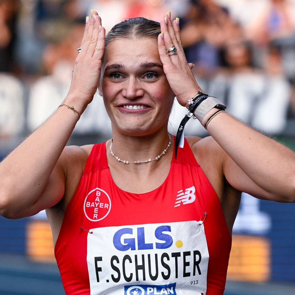 Grandioses Rennen in Wattenscheid: Deutsche Meisterin – Franzi Schuster sprintet zu Hürden-Gold