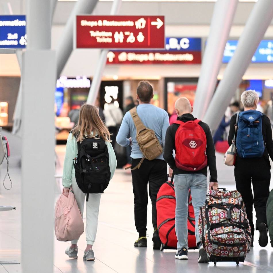 Urteil in Düsseldorf: Gericht spricht Urlaubern Geld für entgangenen Schlaf zu – weil der Flieger zu spät gelandet war