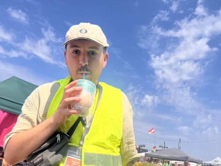 Special Drinks auf der Parookaville-Campsite: Wie bitte, Bacardi mit Latte Macchiato und Nimm 2-Bonbons mit Wodka?