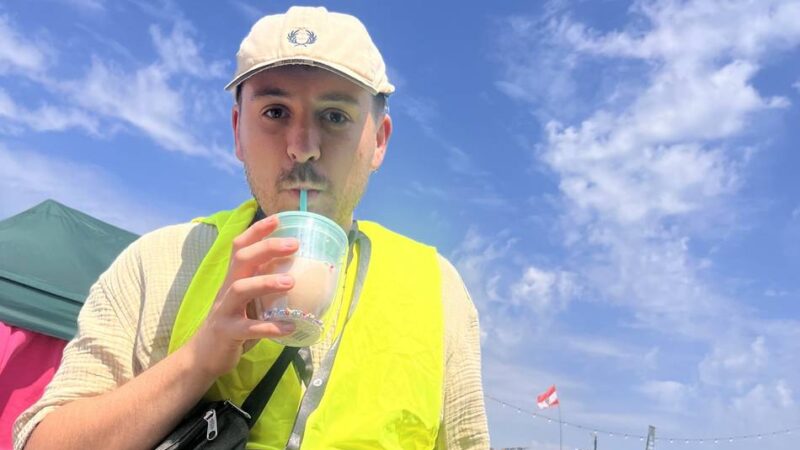 Special Drinks auf der Parookaville-Campsite: Wie bitte, Bacardi mit Latte Macchiato und Nimm 2-Bonbons mit Wodka?