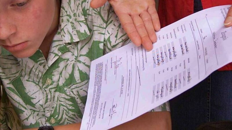 Für Eltern und Schüler im Kreis Viersen: Hotlines helfen bei Sorgen rund ums Zeugnis