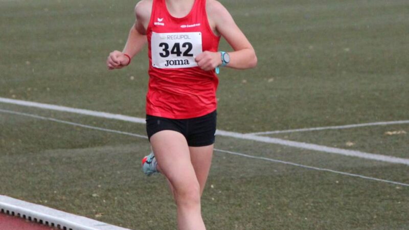 Titelkämpfe in Wattenscheid: Léa Topp – Sonsbecker Medaillenhoffnung bei der U18-DM