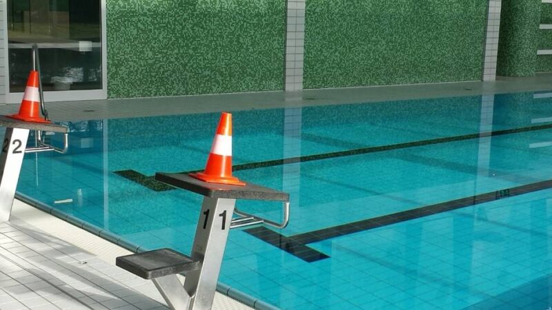 Hallenbad Brüggen: Ferienaktionen für Groß und Klein