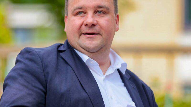 Werden neue Schulen gegründet?: Stadt plant Sondersitzung zu Reform der Krefelder Schulen