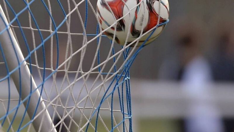 Sport in Meerbusch: FCB erleidet Dämpfer, TSV siegt knapp