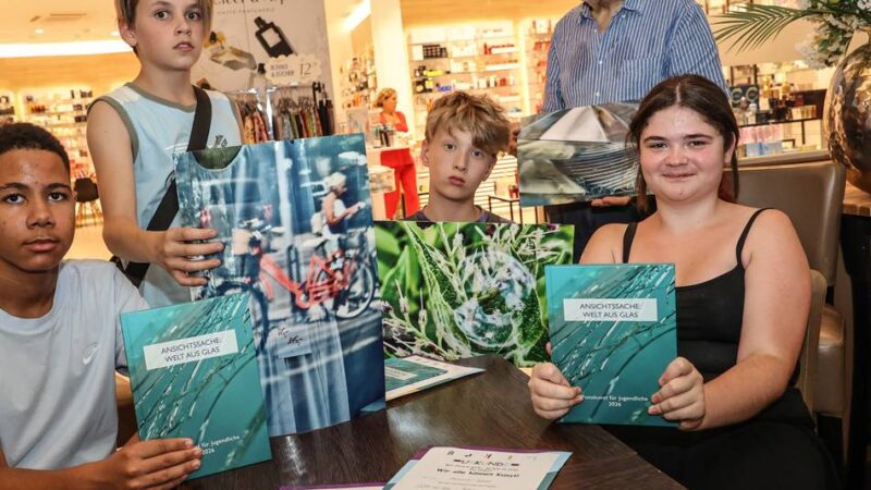 Ausstellung im Kaarster „Papalapub“: Wenn aus Förderschülern Fotokünstler werden