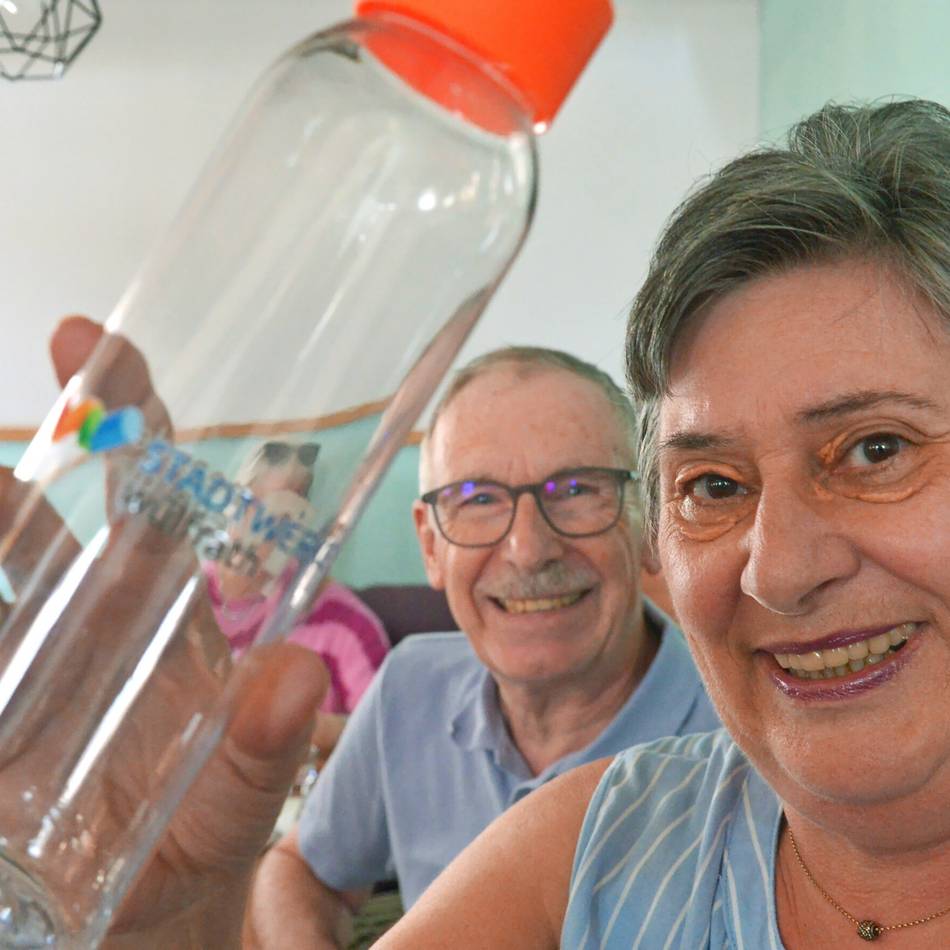 Hitzeschutz: Refill-Stationen und Schattenbäume